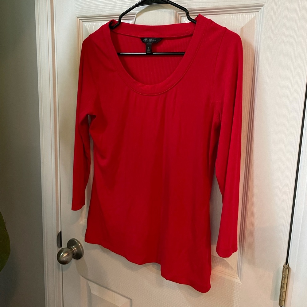Three quarter sleeve scoop neck top